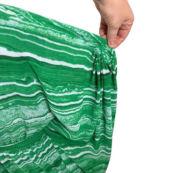 Michael Kors Green and White Flowy Top- Size S/M - Picture 4 of 10